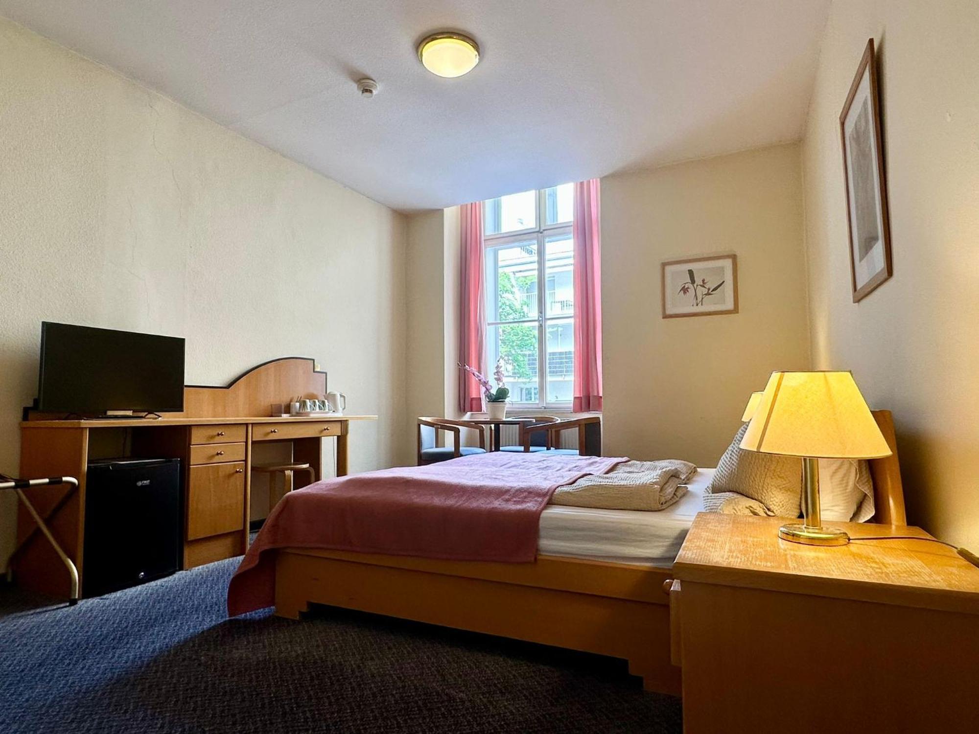 Very Central Apartments, 5 Min To City Center, No Reception Viena Exterior foto